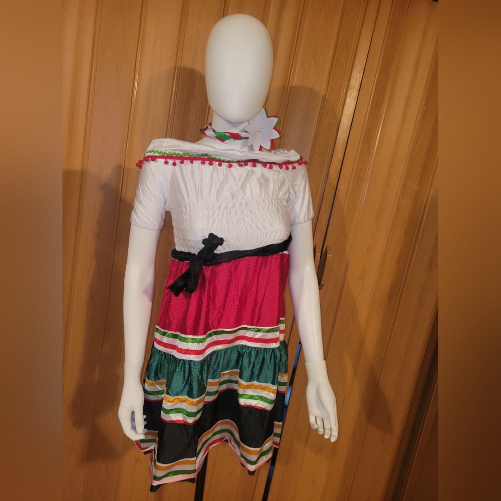 Costume